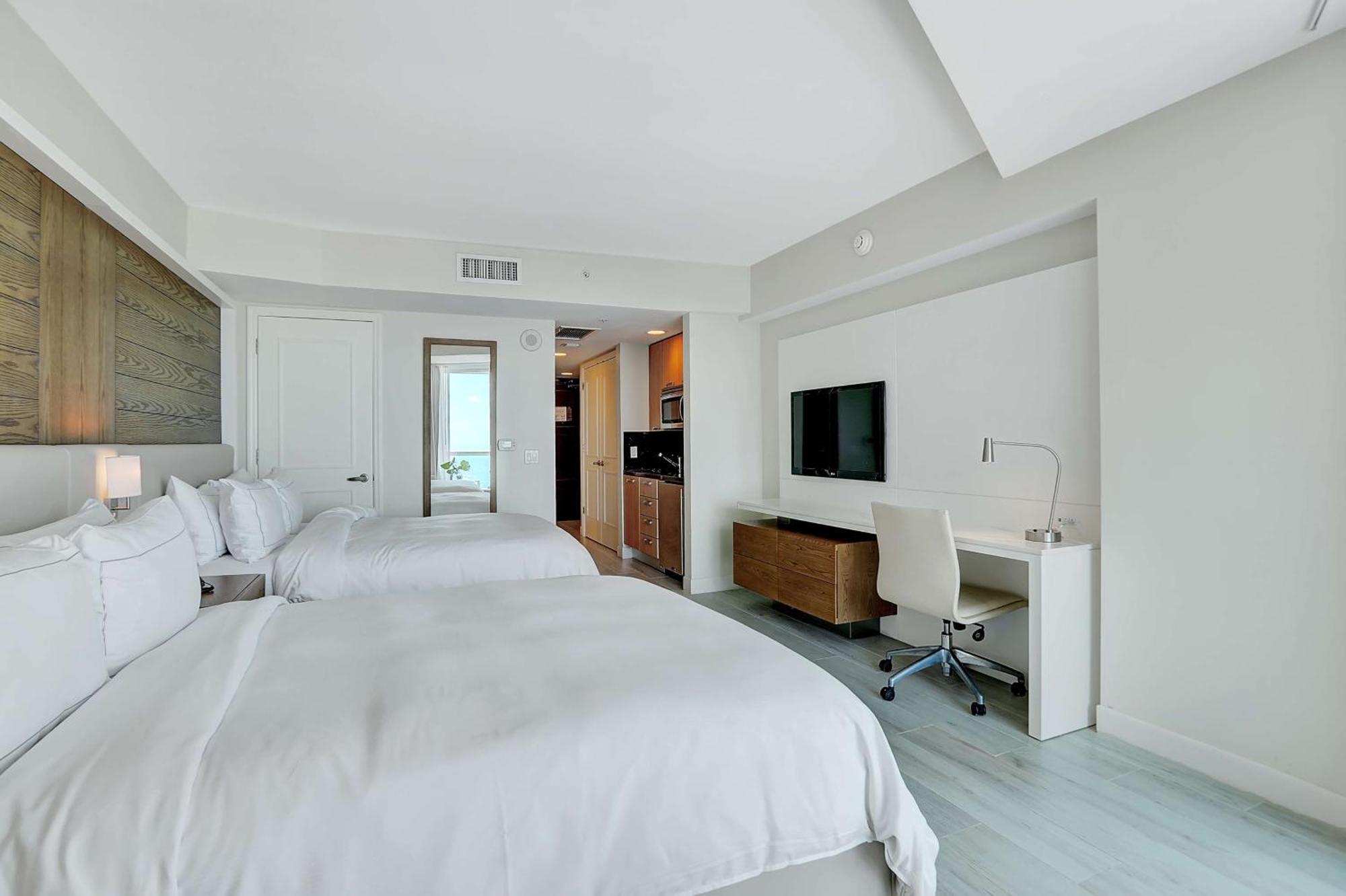 Beach House Fort Lauderdale, A Hilton Resort Exterior photo