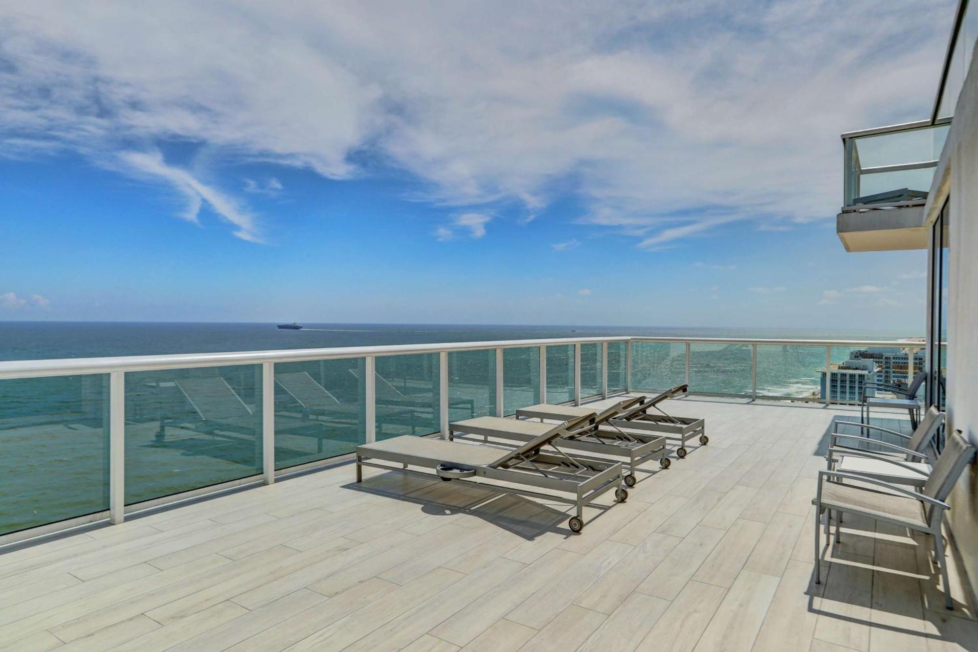 Beach House Fort Lauderdale, A Hilton Resort Exterior photo