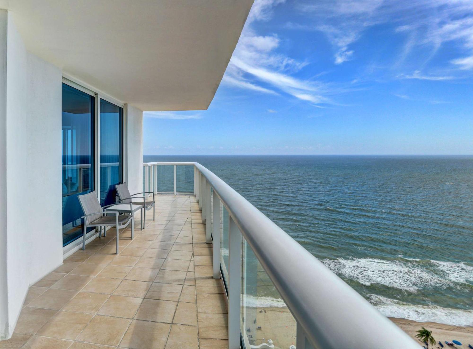 Beach House Fort Lauderdale, A Hilton Resort Exterior photo
